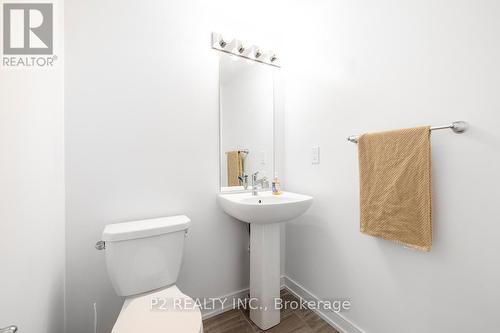 102 Blue Forest Crescent, Barrie, ON - Indoor Photo Showing Bathroom