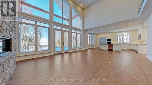 11 Warbler Way, Oro-Medonte, ON - Indoor With Fireplace