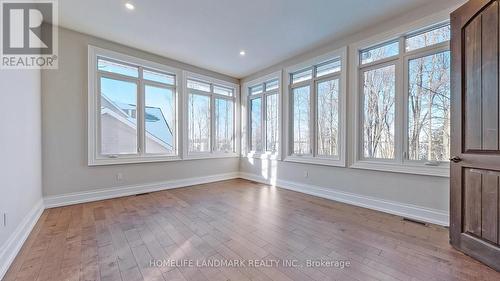 11 Warbler Way, Oro-Medonte, ON - Indoor Photo Showing Other Room