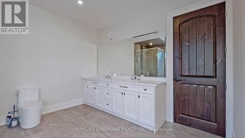 11 Warbler Way, Oro-Medonte, ON - Indoor Photo Showing Bathroom