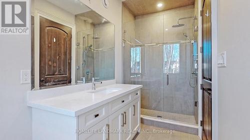 11 Warbler Way, Oro-Medonte, ON - Indoor Photo Showing Bathroom