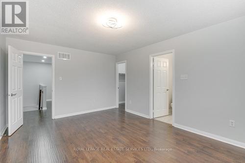 Upper - 1327 Weir Chase, Mississauga, ON - Indoor Photo Showing Other Room