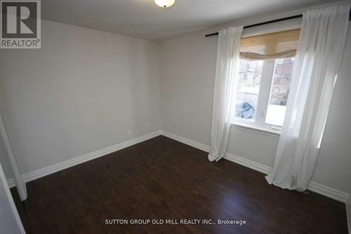 112 Stephen Drive, Toronto (Stonegate-Queensway), ON - Indoor Photo Showing Other Room