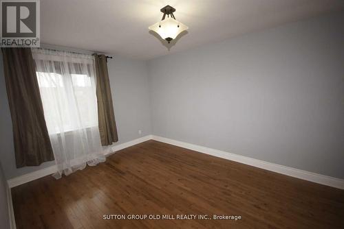 112 Stephen Drive, Toronto, ON - Indoor Photo Showing Other Room