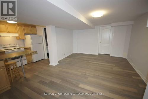 112 Stephen Drive, Toronto (Stonegate-Queensway), ON - Indoor Photo Showing Other Room