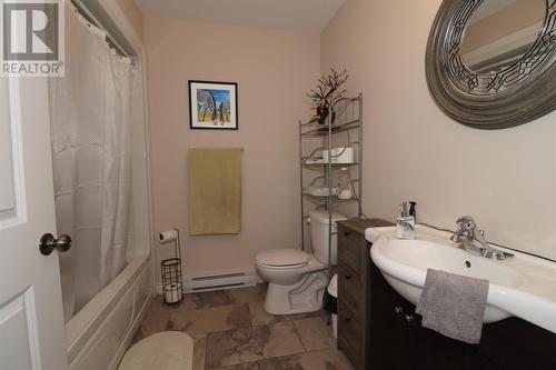 105 Cross Road Unit#B, Bay Roberts, NL - Indoor Photo Showing Bathroom