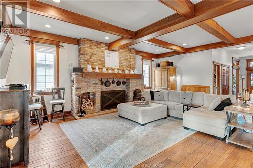 367 Crystal Bay Drive, Amherstburg, ON - Indoor Photo Showing Living Room With Fireplace