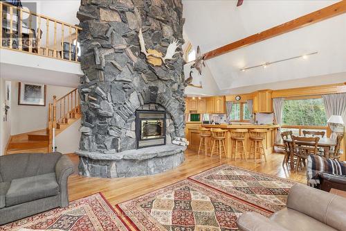 1608 Tusk Tr, Dysart Et Al, ON - Indoor Photo Showing Living Room With Fireplace