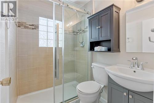 Full Bathroom - 1142 Barryvale Road, Calabogie, ON - Indoor Photo Showing Bathroom