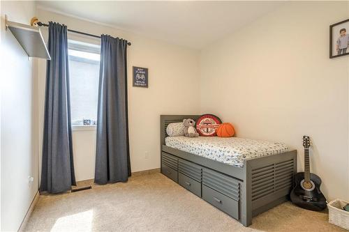 74 Wyndham Estate Drive, Steinbach, MB - Indoor Photo Showing Bedroom