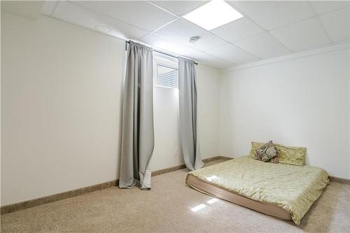 74 Wyndham Estate Drive, Steinbach, MB - Indoor Photo Showing Bedroom