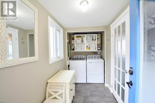 140-142 Main Highway, Whiteway, NL - Indoor Photo Showing Laundry Room