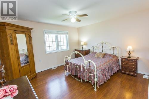 25 Lighthouse Point Dr, Thessalon, ON - Indoor Photo Showing Bedroom
