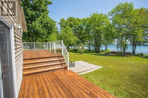 25 Lighthouse Point Dr, Thessalon, ON - Outdoor With Body Of Water