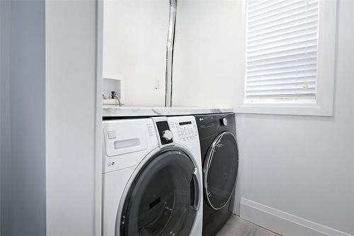 177 Maplewood Avenue, Hamilton, ON - Indoor Photo Showing Laundry Room
