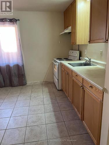 15 Isabel Street, Belleville, ON - Indoor Photo Showing Laundry Room