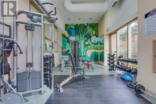 501 - 63 St Clair Avenue W, Toronto, ON - Indoor Photo Showing Gym Room