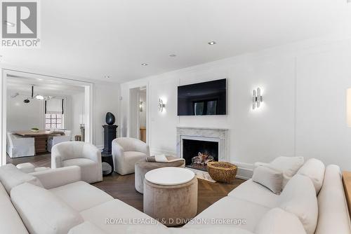 148 Forest Hill Road, Toronto, ON - Indoor Photo Showing Living Room With Fireplace