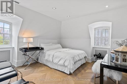 148 Forest Hill Road, Toronto, ON - Indoor Photo Showing Bedroom