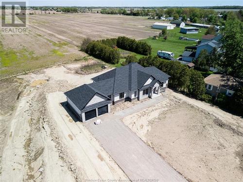 418 County Road 34 West, Kingsville, ON - Outdoor With View