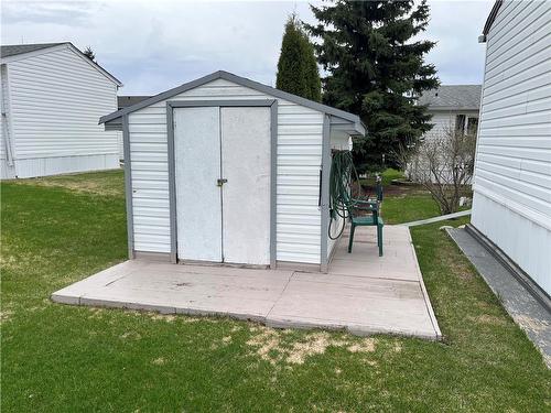 45 Bluebird Crescent, Brandon, MB - Outdoor With Exterior