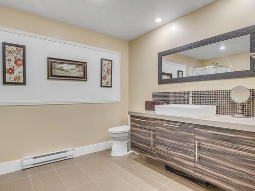Bathroom - 210-4984 Rue Lionel-Groulx, Saint-Augustin-De-Desmaures, QC - Indoor Photo Showing Bathroom