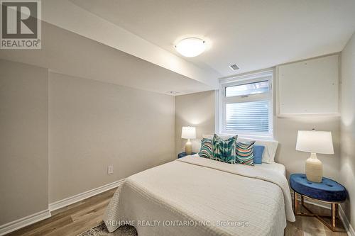 3438 Enniskillen Circle, Mississauga, ON - Indoor Photo Showing Bedroom