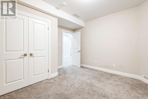 23 Carriage Crossing, Mapleton, ON - Indoor Photo Showing Other Room