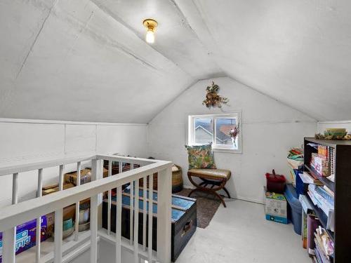 710 Columbia Street, Kamloops, BC - Indoor Photo Showing Bedroom