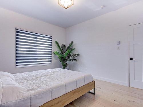 Master bedroom - 4-217 Rue Juliette-Huot, Cowansville, QC - Indoor Photo Showing Bedroom