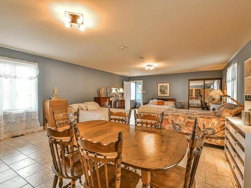 Bedroom - 41 Ch. Thibault, Saint-Donat, QC - Indoor Photo Showing Dining Room