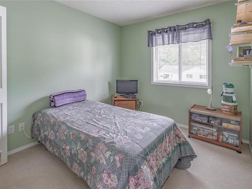 245 Laurence Park Way, Nanaimo, BC - Indoor Photo Showing Bedroom