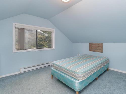 6613 Sooke Rd, Sooke, BC - Indoor Photo Showing Bedroom