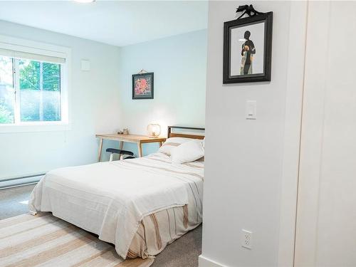 868 Elina Rd, Ucluelet, BC - Indoor Photo Showing Bedroom