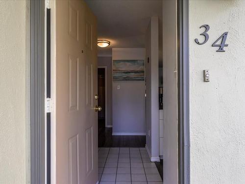 34-1165 Resort Dr, Parksville, BC -  Photo Showing Other Room