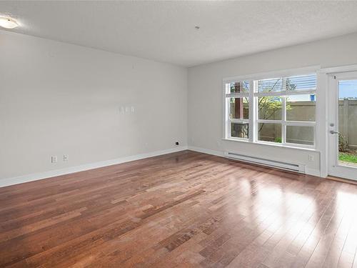 119-2710 Jacklin Rd, Langford, BC - Indoor Photo Showing Other Room