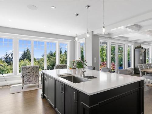 11121 Calypso Lane, North Saanich, BC - Indoor Photo Showing Kitchen With Upgraded Kitchen