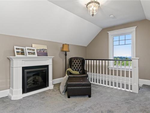 11121 Calypso Lane, North Saanich, BC - Indoor With Fireplace