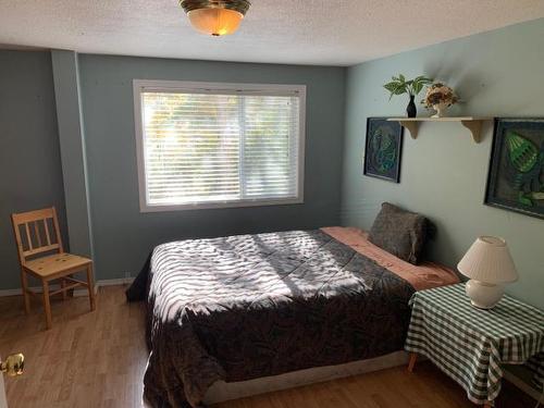 2926 Mccreight Road, Kamloops, BC - Indoor Photo Showing Bedroom