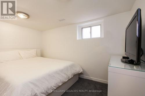 142 Silverthorn Avenue, Toronto, ON - Indoor Photo Showing Bedroom