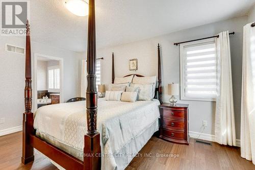 1182 Smither Road, London, ON - Indoor Photo Showing Bedroom