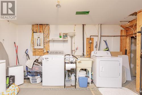 51 Raglan Street, Collingwood, ON - Indoor Photo Showing Laundry Room