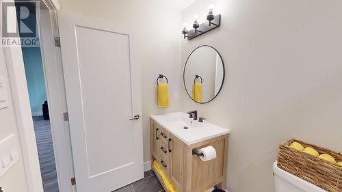 11031 112 Avenue, Fort St. John, BC - Indoor Photo Showing Bathroom