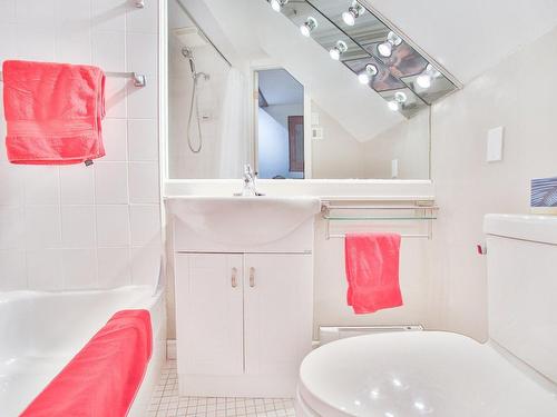 Salle de bains - 1-453 Rue St-Paul E., Montréal (Ville-Marie), QC - Indoor Photo Showing Bathroom