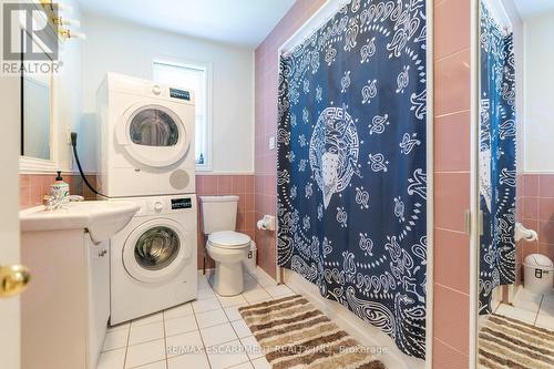 1008 Upper Wellington Street, Hamilton, ON - Indoor Photo Showing Laundry Room