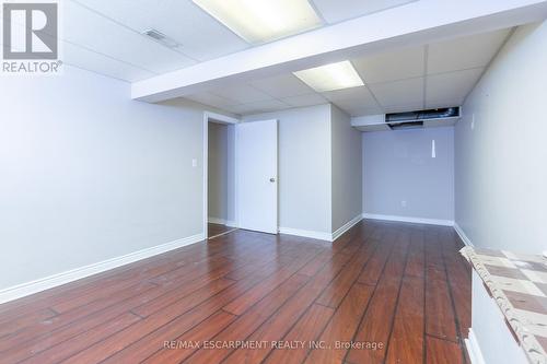 1008 Upper Wellington Street, Hamilton, ON - Indoor Photo Showing Other Room