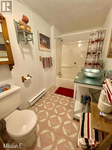 31 Beach Road, Ramea, NL - Indoor Photo Showing Bathroom