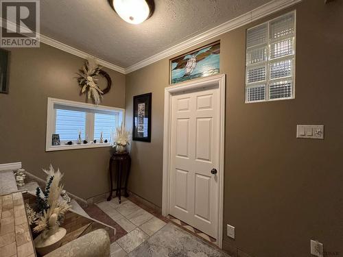 100 Spruce St N, Timmins, ON - Indoor Photo Showing Other Room