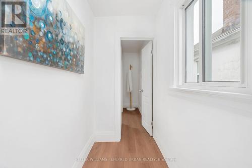 30 Buttonwood Avenue, Toronto, ON - Indoor Photo Showing Other Room
