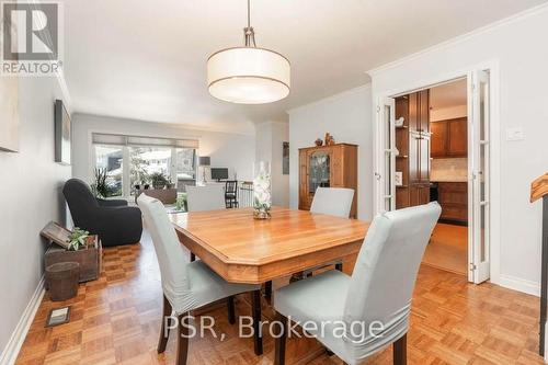 6929 Avila Rd, Mississauga, ON - Indoor Photo Showing Dining Room